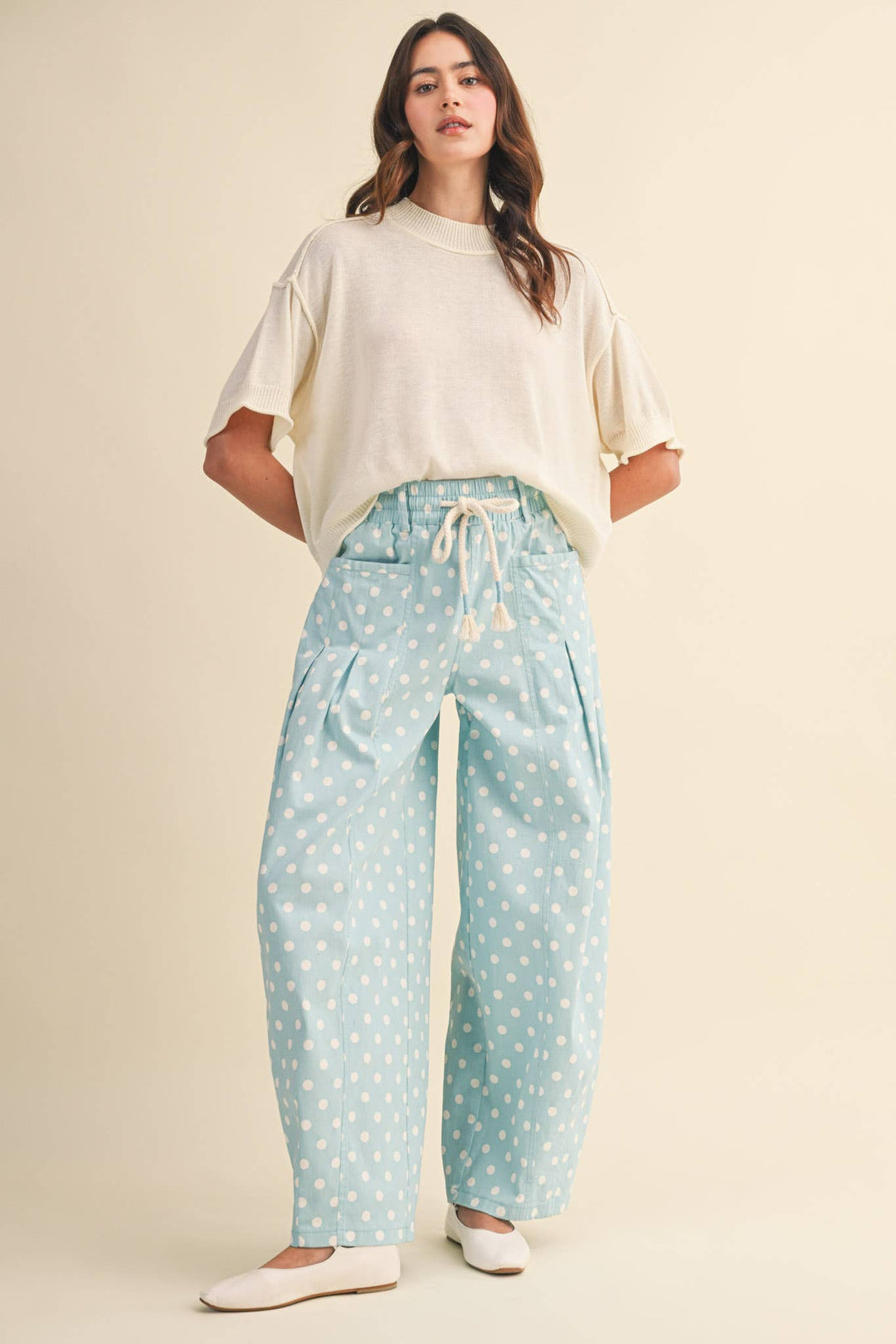 POLKA DOT PLEATED BARREL PANTS