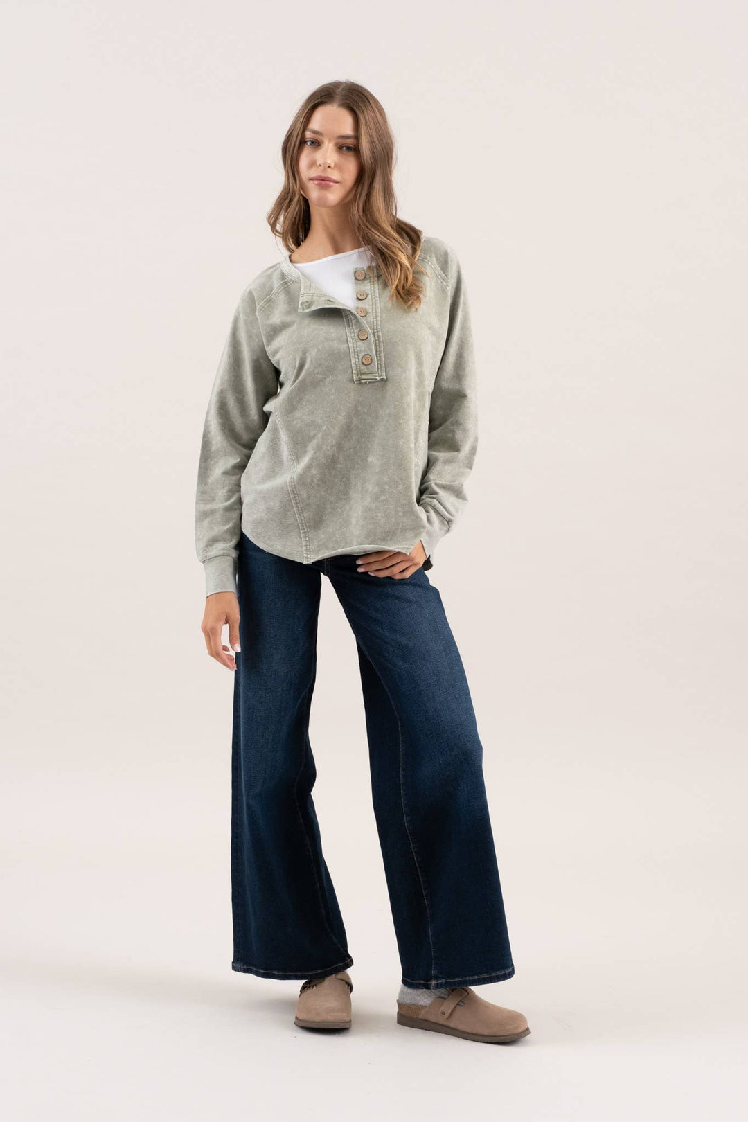 Women's Long Sleeve - WASHED HENLEY RAGLAN LONG SLEEVE KNIT TOP - - Cultured Cloths Apparel